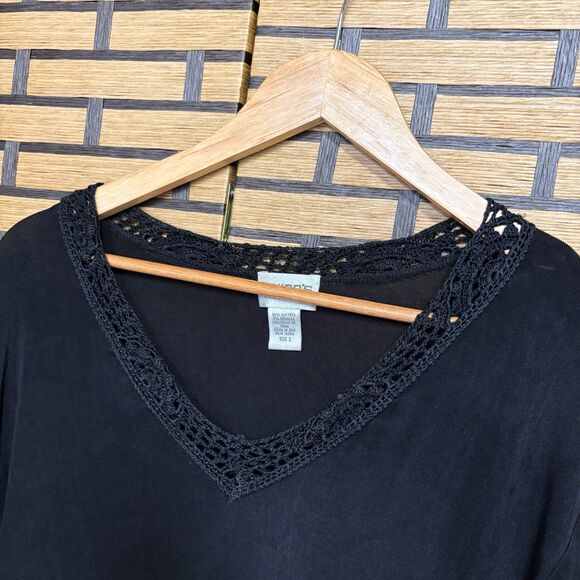 Chico’s Travelers Black Top Size 1 (Medium/8)‎ - Picture 3 of 5
